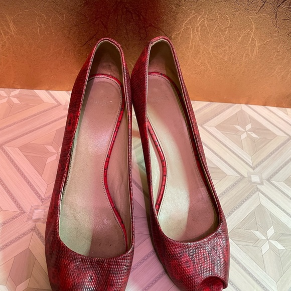 Hugo Boss peep toe pumps - Picture 2 of 3